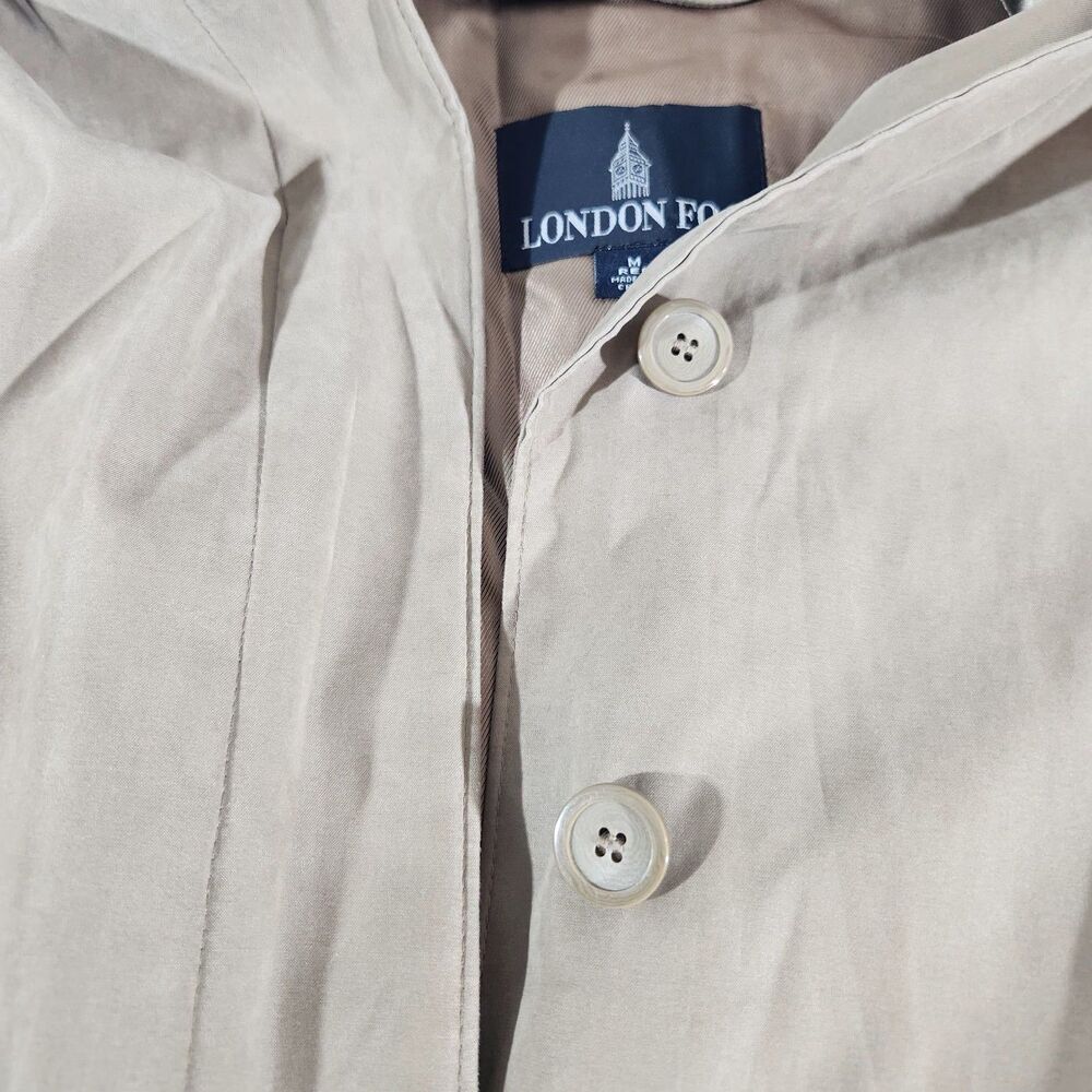Vintage London Fog Maincoat Womens Size Medium  Reg Khaki Made In USA - Picture 3 of 16